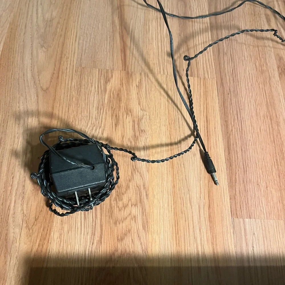Atari 2600 Video Game Console and one controller